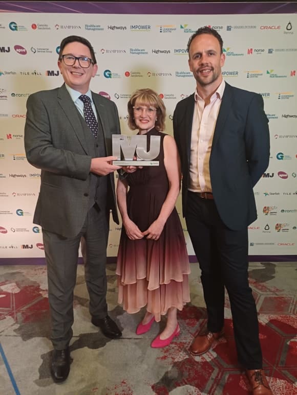 Dumfries and Galloway Council Youth Work Team Wins Prestigious National Award