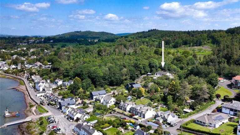 OPPORTUNITY TO OWN COASTAL DREAM HOUSE AT KIPPFORD