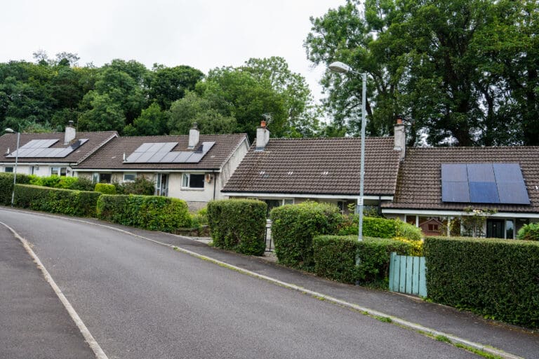 Solar Panels Help Wheatley Tenants Save Nearly £600 On Electricity Bills