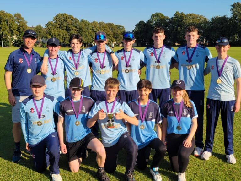 Dumfries U16s team lift the Scottish Cup