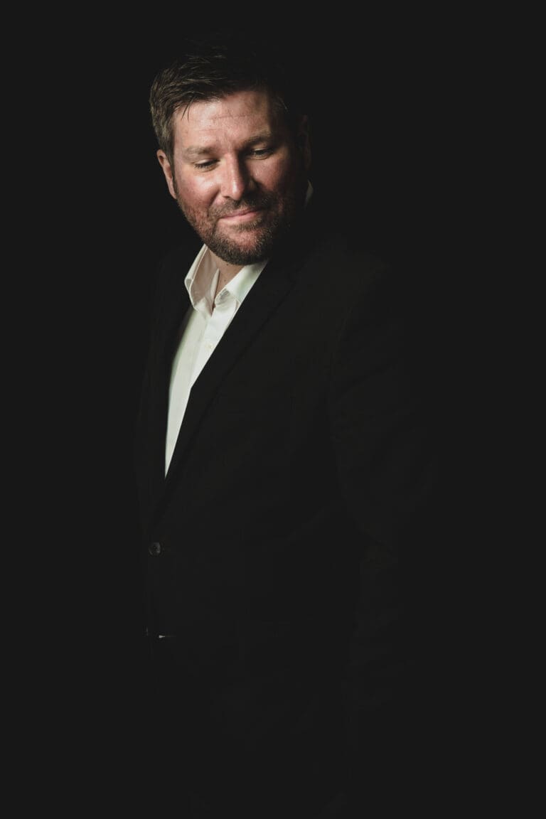 HOMECOMING SHOW FOR DUMFRIES COMEDY SUPERSTAR MARK NELSON