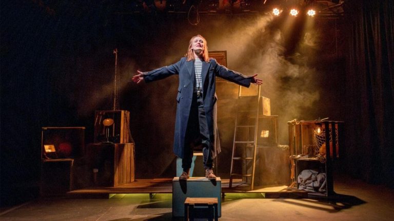 The Light House Comes to CatStrand, New Galloway This April